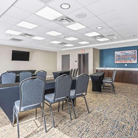 Hampton Inn Columbus-North Esterno foto