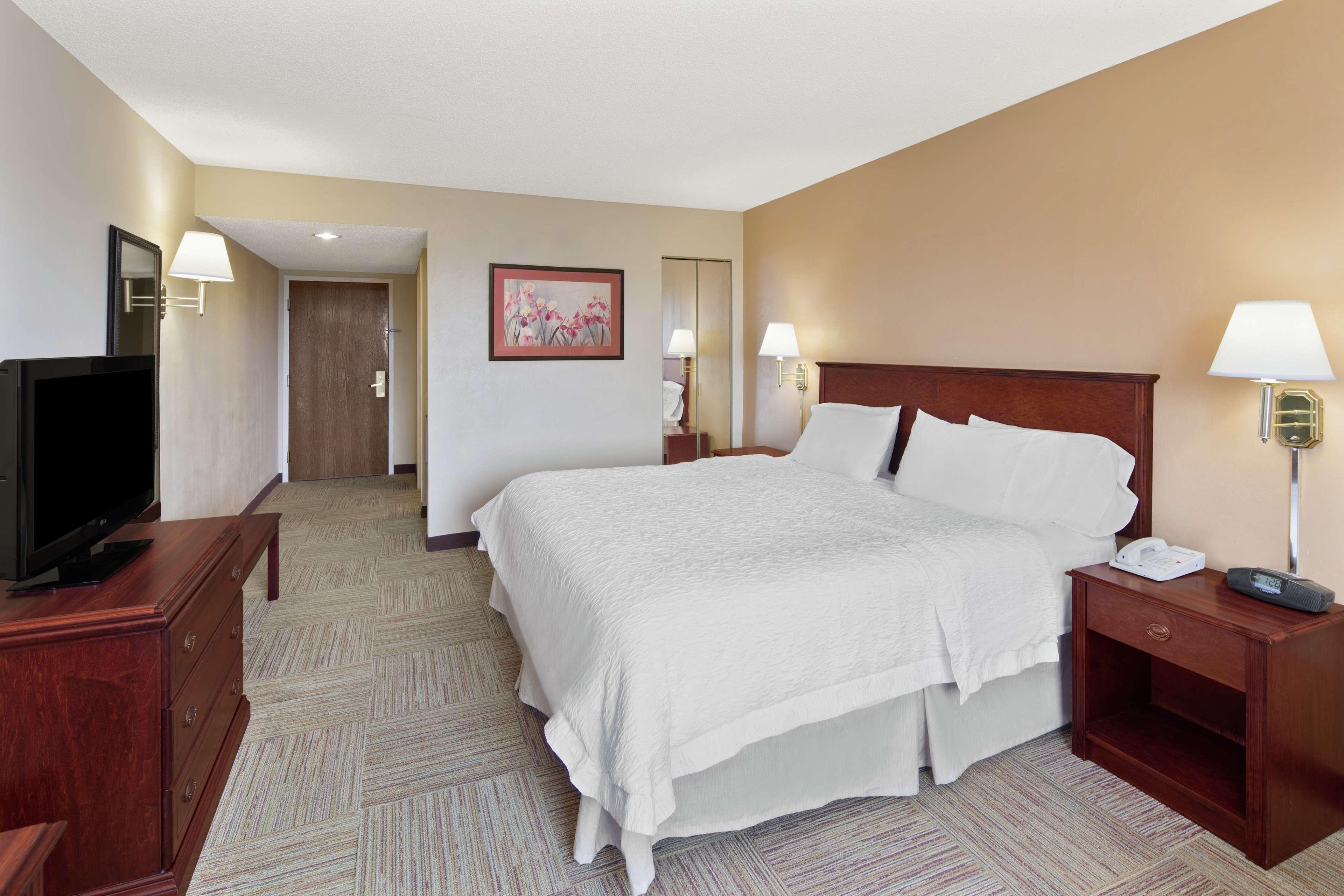 Hampton Inn Columbus-North Esterno foto
