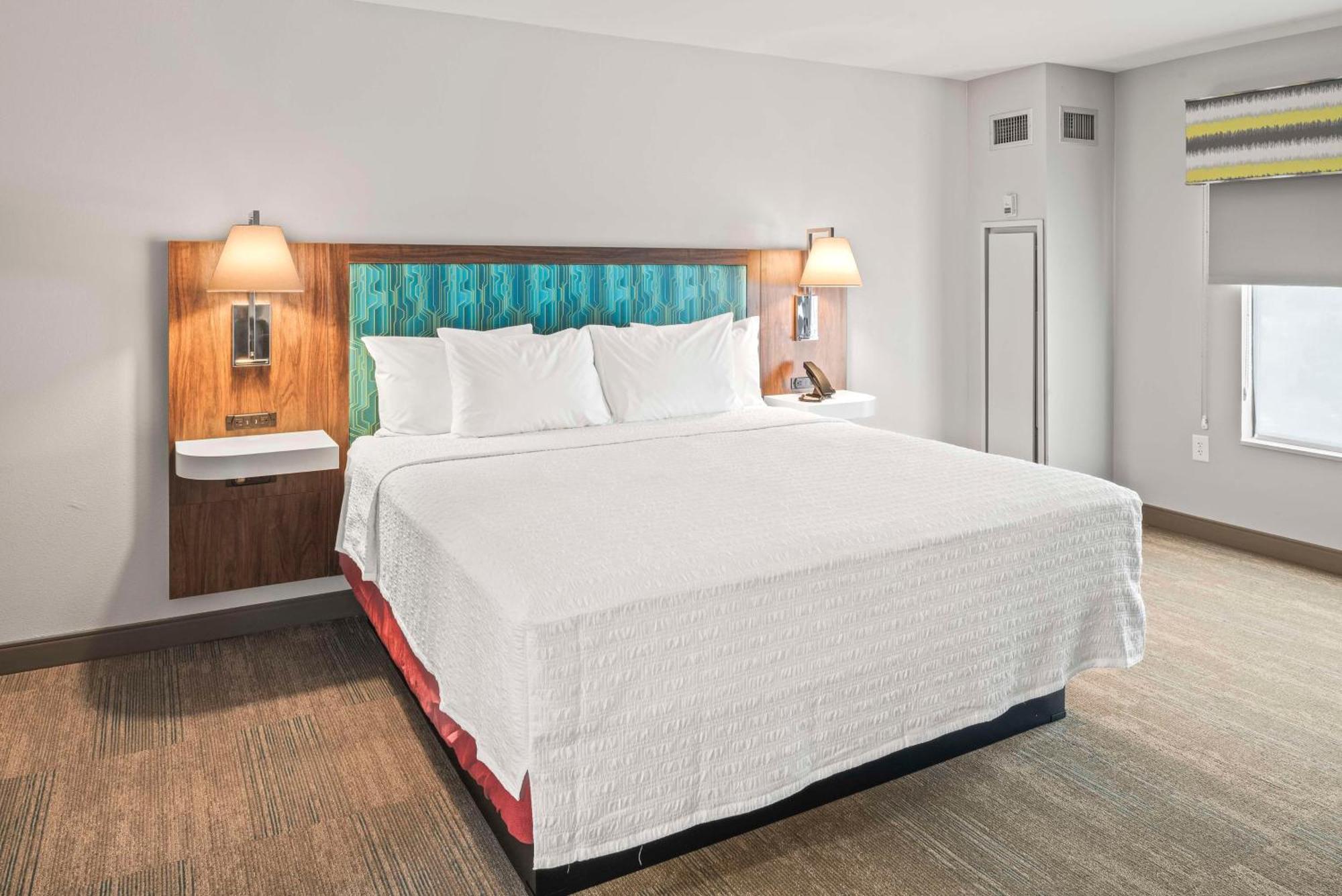 Hampton Inn Columbus-North Esterno foto