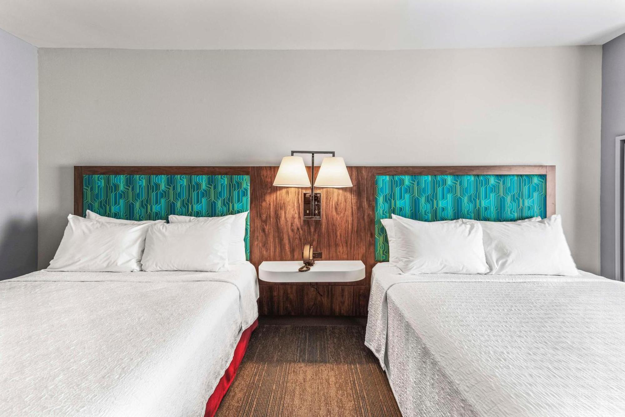 Hampton Inn Columbus-North Esterno foto