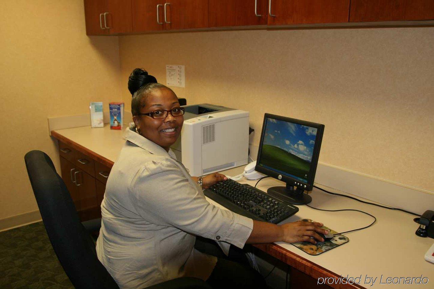 Hampton Inn Columbus-North Servizi foto