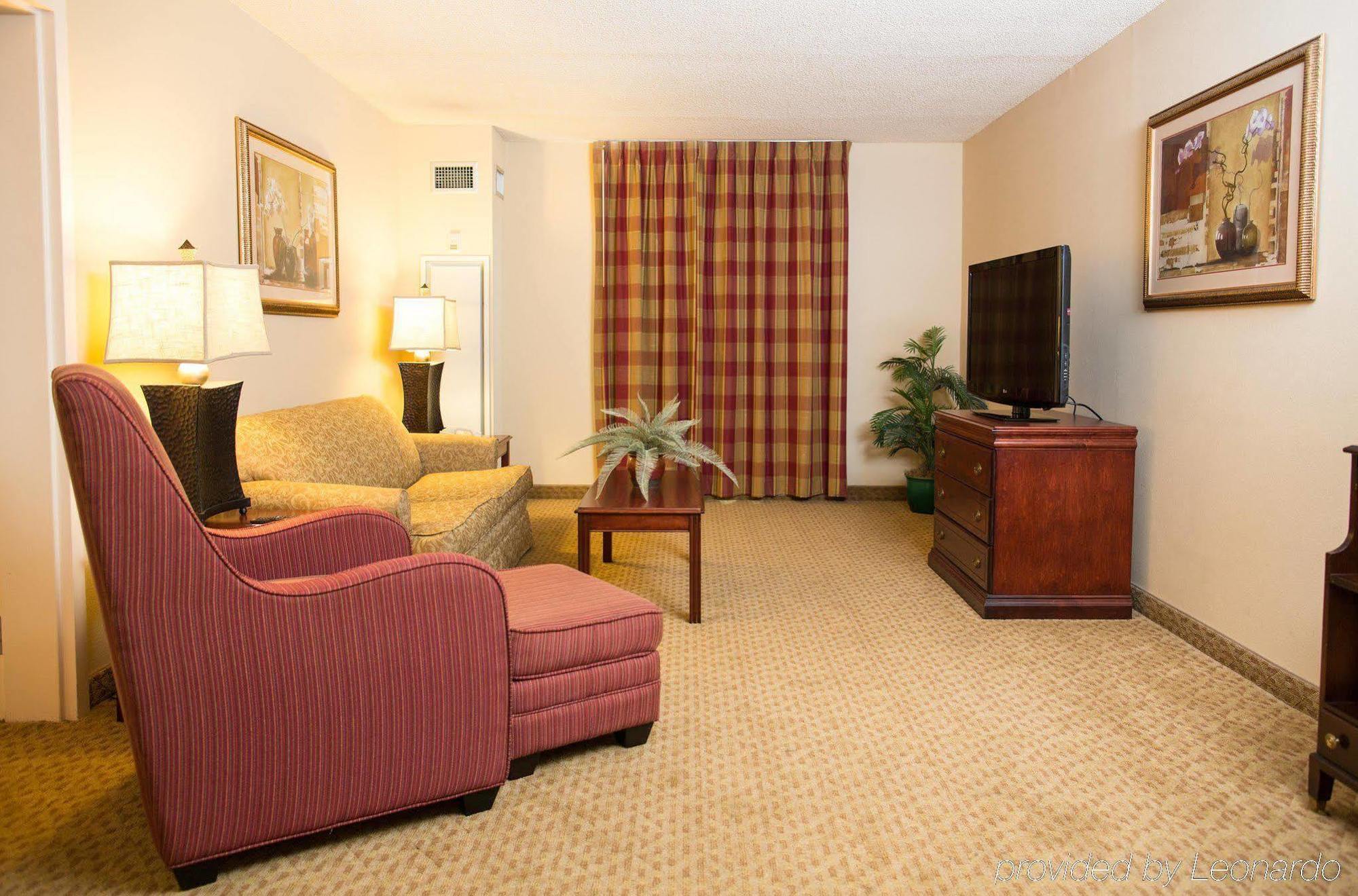 Hampton Inn Columbus-North Esterno foto